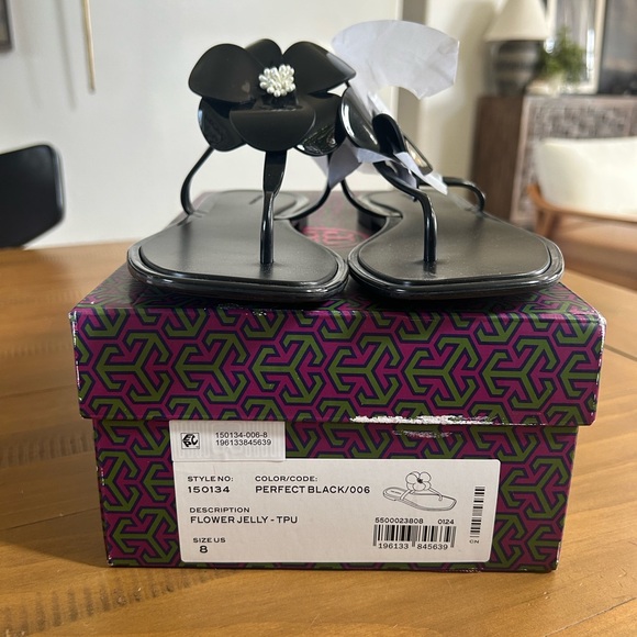 ***New****Tory Burch Perfect Black Flower Jelly Sandals - Picture 6 of 15